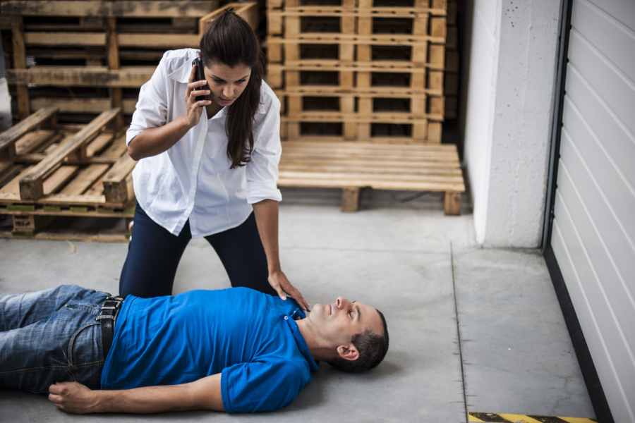 Common Workplace Injuries in Chicago and Chiropractic Care Prevention and Recovery