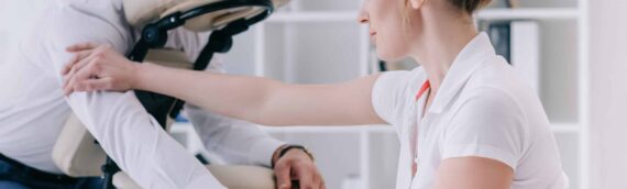 Chiropractic Adjustment in Chicago