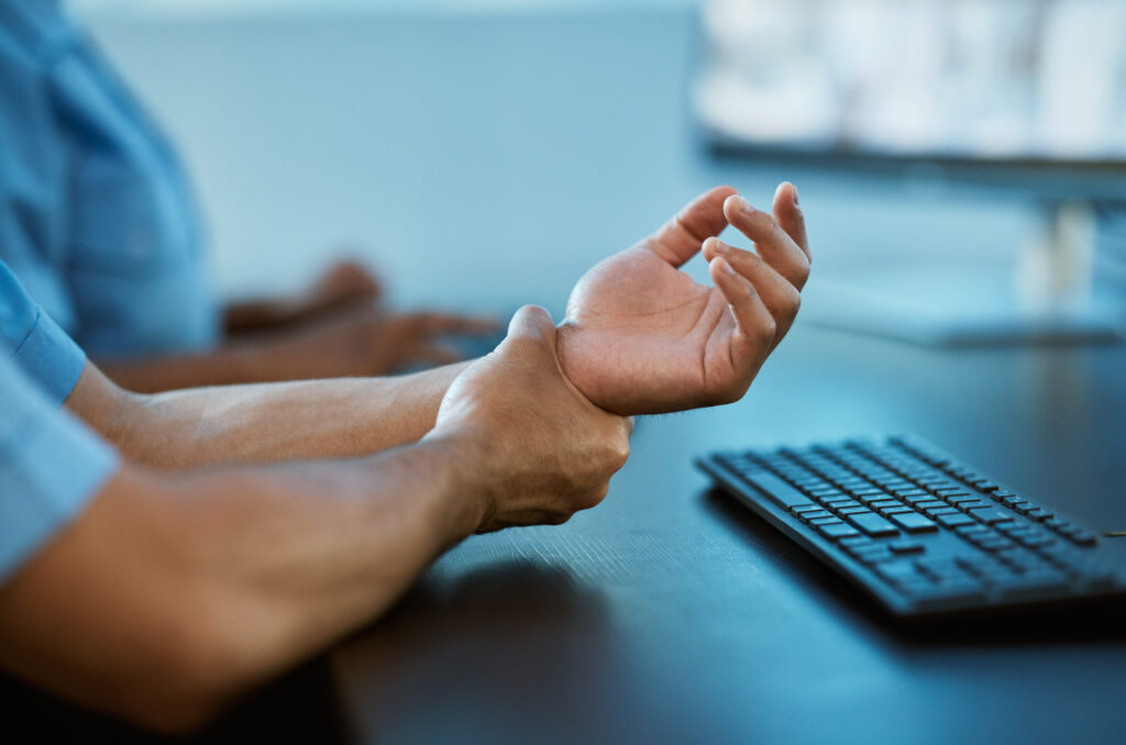 Does Chiropractic Care Help Carpal Tunnel Syndrome in Chicago?